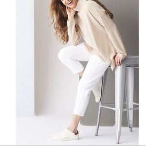 Silver Jeans White Capris